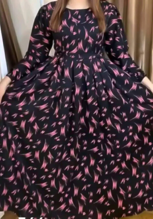 Luxury Gown Collection – প্রিমিয়াম লুক, স্টাইলিশ ডিজাইন - Image 3